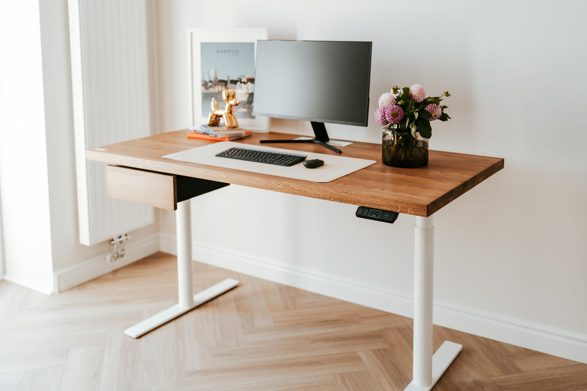 Less Space Work Station Maximise Your Small Space: Ergonomic Work Solutions with Compact Desks
