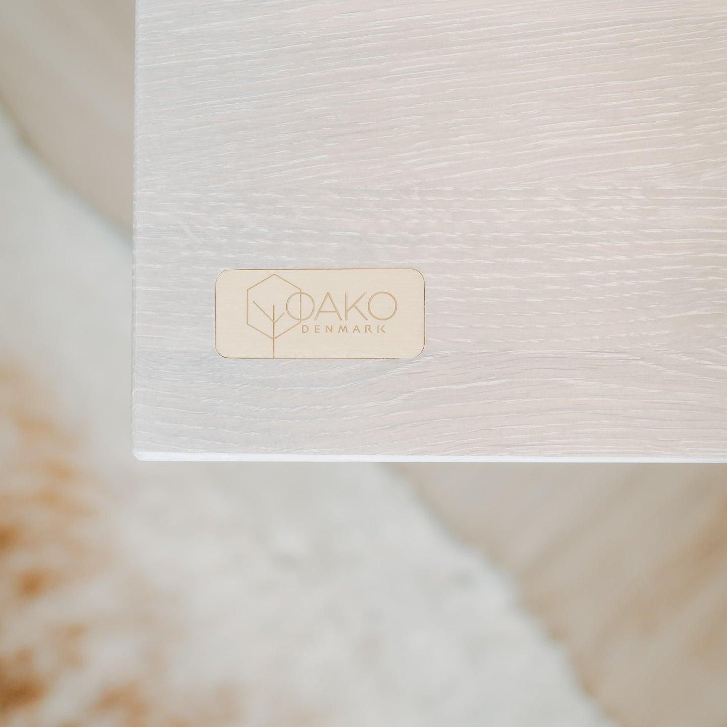 "Hvid tåge" Solid Oak Desk